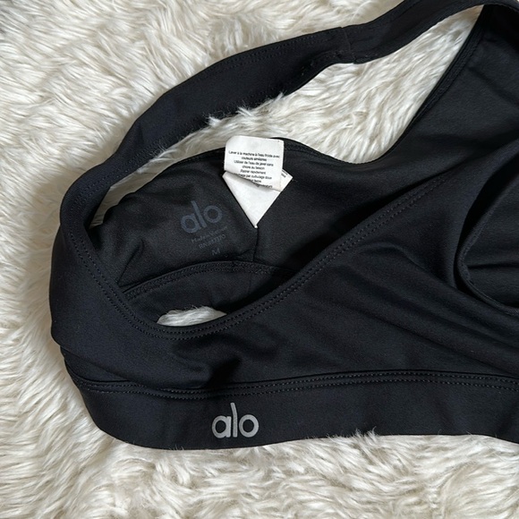 ALO sports bra - Picture 2 of 3